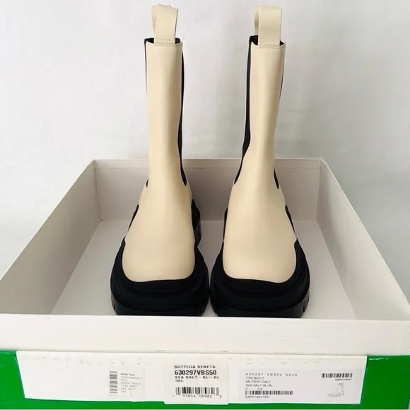Bottega Veneta Tire Chelsea Boot in Sea Salt NWT  $1450 EU 38 - Picture 9 of 16